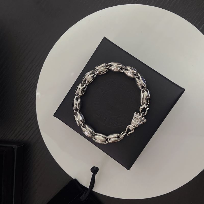 Ch**me He**ts bracelets